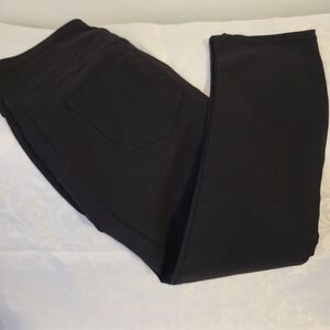 NWOT Van heusen pull on pants size 6 short black new